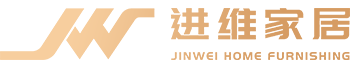 1、組裝門套。先将門套和立闆找出，根據背面編号對好接合口，采口要在同一(yī)平面上，在接口處塗上膠水。2、安裝門套。将組裝牢固的門套整體(tǐ)放(fàng)進門洞内，用小(xiǎo)木條将門套四周大(dà)緻固定好，門套兩面要與牆體(tǐ)在同一(yī)平面上...